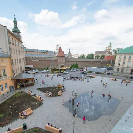 з сучасним ремонтом в центрі Apartamento